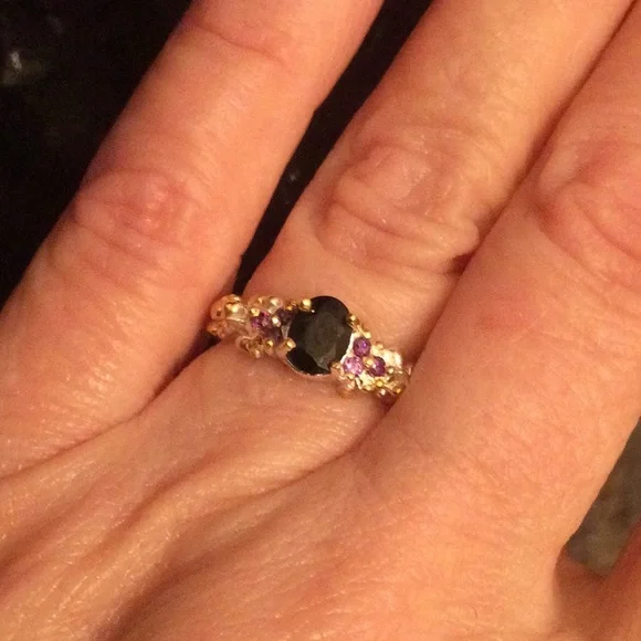 Elegant Genuine Sapphire & Amethyst Ring - Picture 10 of 12